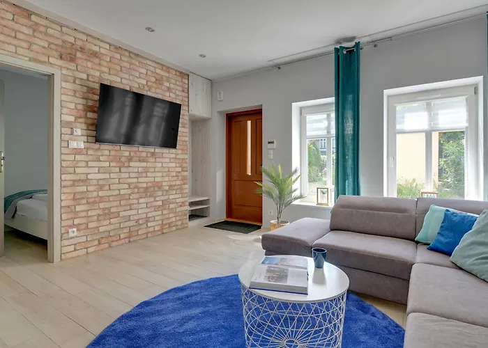 Haffnera 19 - Sea & Moments By Lion *